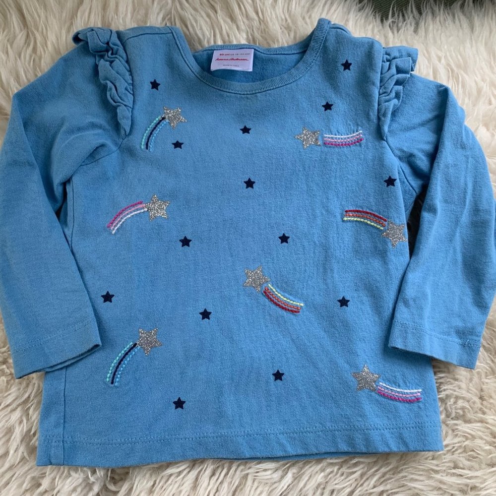 Hanna Andersson's long sleeve ruffle shoulder tops Shooting Stars 18-24 months - Picture 2 of 3